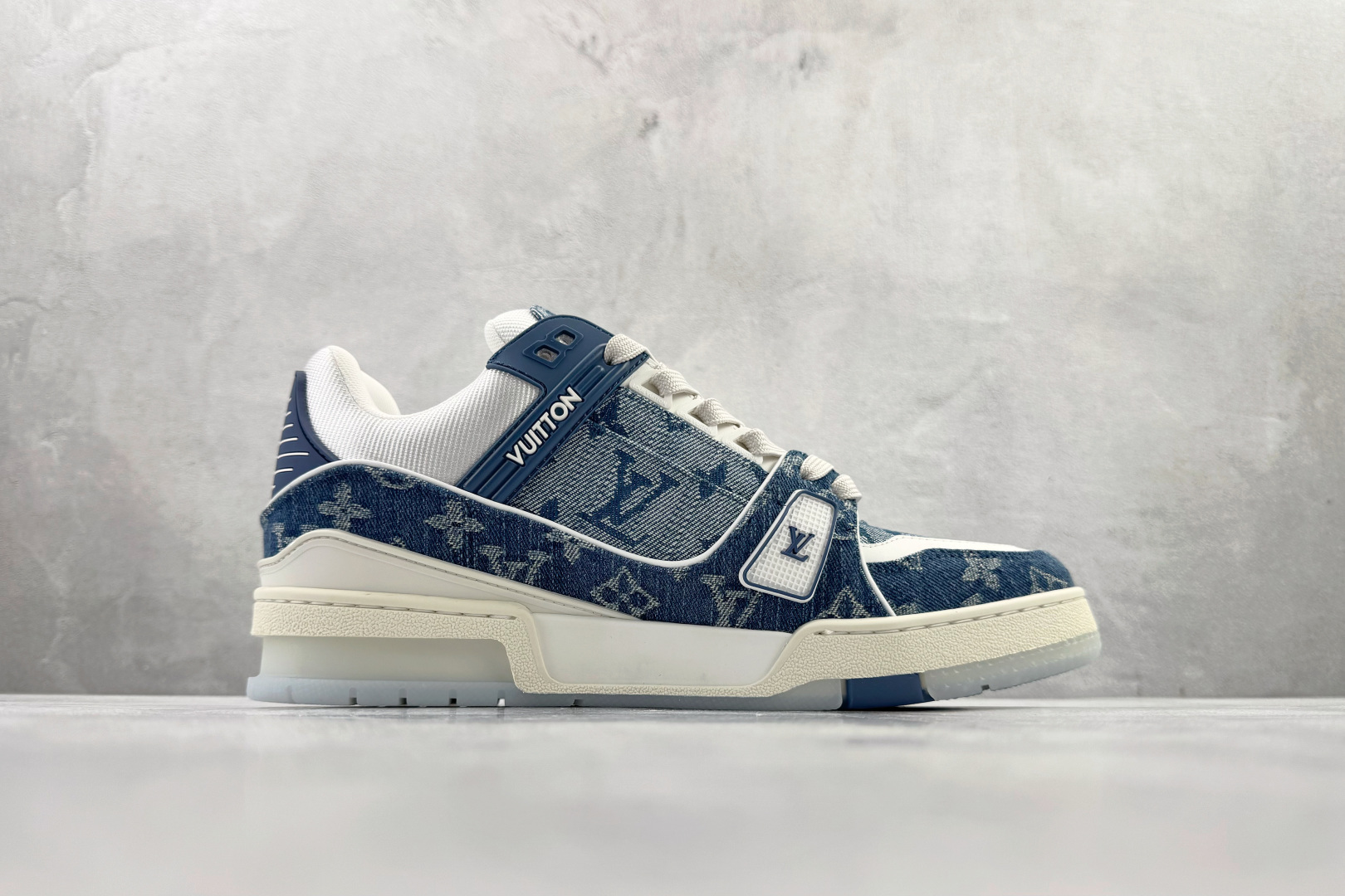 顶级纯原 LOUIS VUITTTrainer 蓝白 1ADHIT