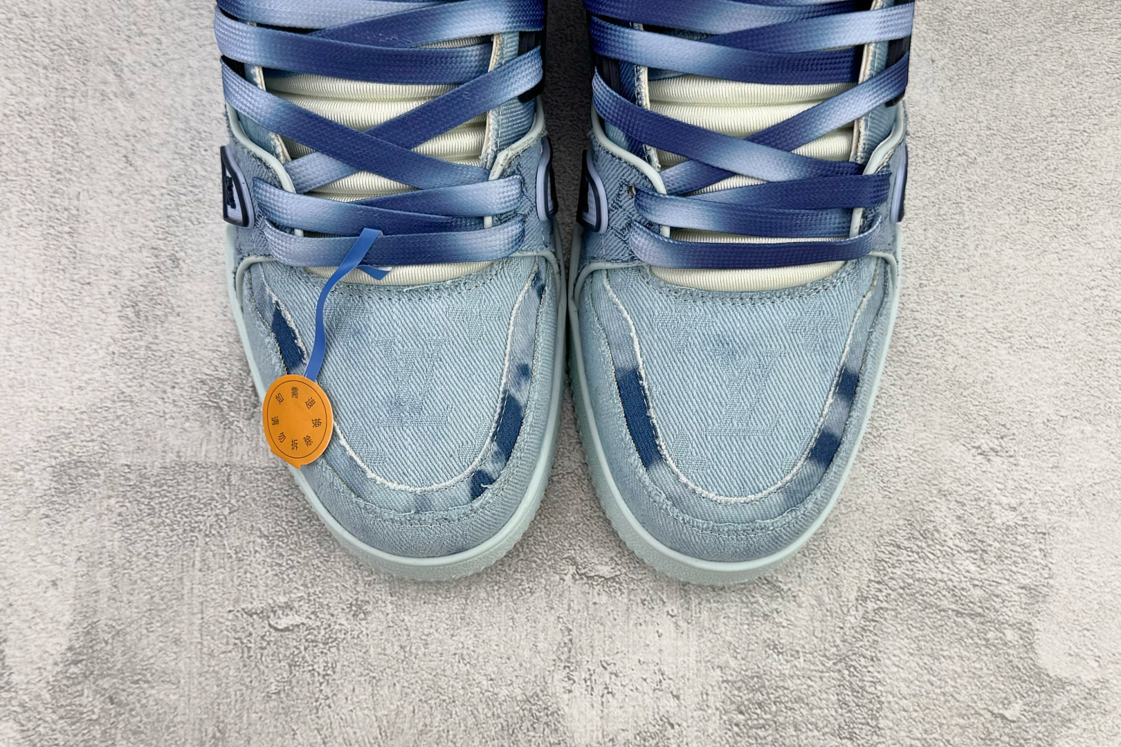 顶级纯原 LOUIS VUITTTrainer 牛仔蓝 1ACVN9 顶级纯原 LOUIS VUITTTrainer 牛仔蓝 1ACVN9