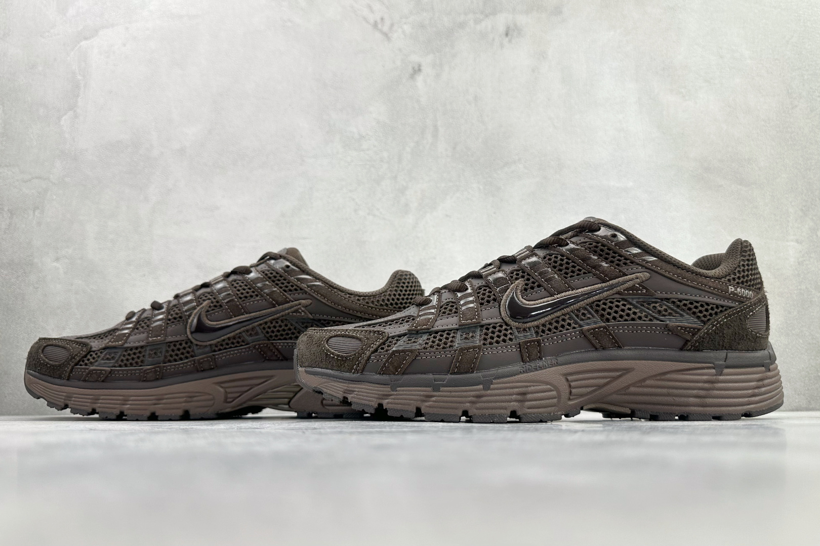 原鞋开发 原数据档案 Nike P-6000 棕色 HF0015-204-莆田鞋,莆田鞋货源,高仿鞋,高仿鞋货源,安福档口,莆田高仿鞋,莆田鞋批发,高仿鞋批发,莆田高仿运动鞋,高仿运动鞋,莆田运动鞋 原鞋开发 原数据档案 Nike P-6000 棕色 HF0015-204