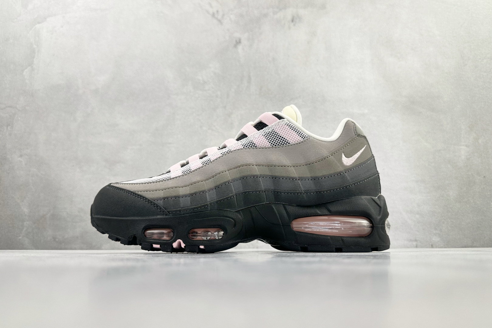 GX 顶级纯原 完美复刻 Nike Air Max 95 OG 灰粉色货号：HJ5996-001尺码：4