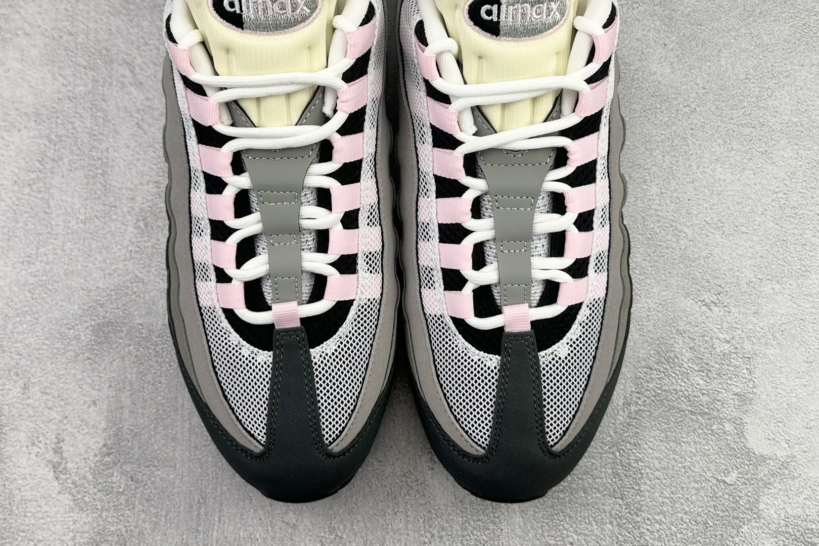 GX 顶级纯原 完美复刻 Nike Air Max 95 OG 灰粉色货号：HJ5996-001尺码：4