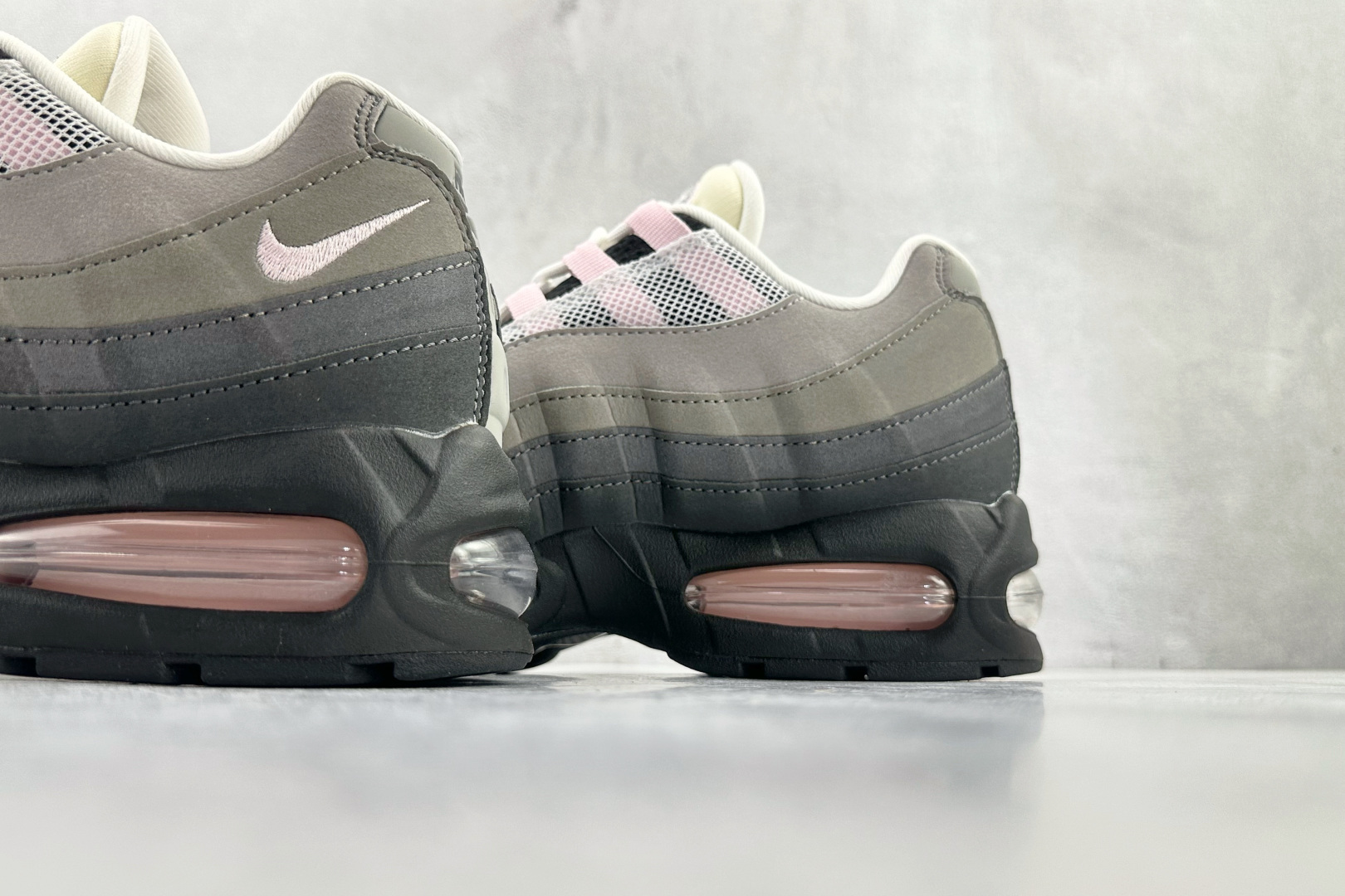 GX 顶级纯原 完美复刻 Nike Air Max 95 OG 灰粉色货号：HJ5996-001尺码：4