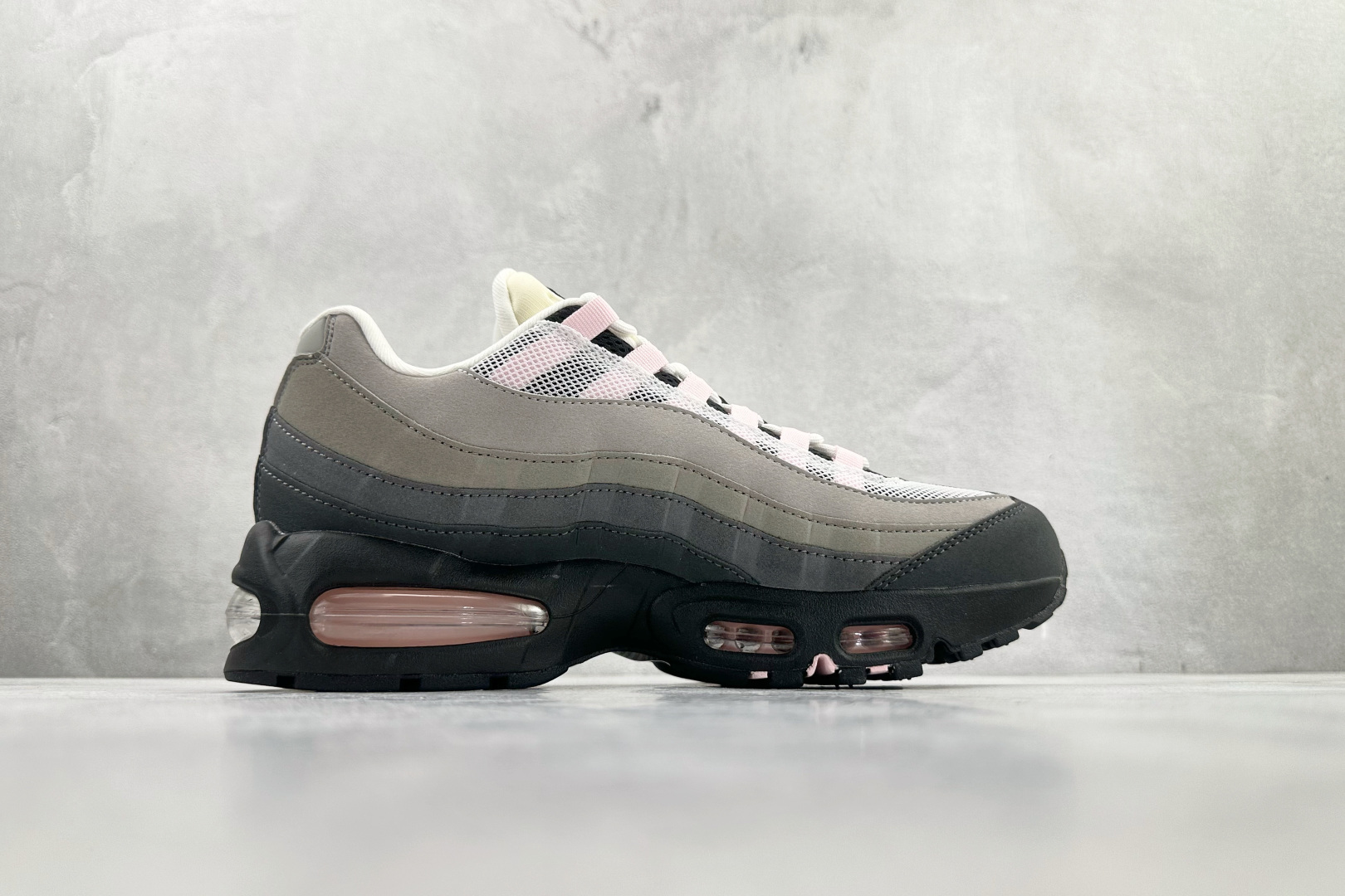 GX 顶级纯原 完美复刻 Nike Air Max 95 OG 灰粉色货号：HJ5996-001尺码：4