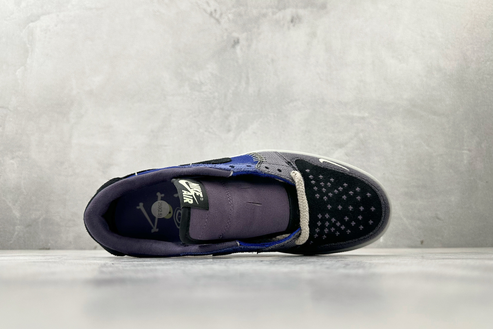 ZiWilliamsx Jordan Air Jordan 1 Low 'Regency Purple and Dark Raisin' 巫毒娃娃 深蓝色 IH2309-500 ZiWilliamsx Jordan Air Jordan 1 Low 'Regency Purple and Dark Raisin' 巫毒娃娃 深蓝色 IH2309-500