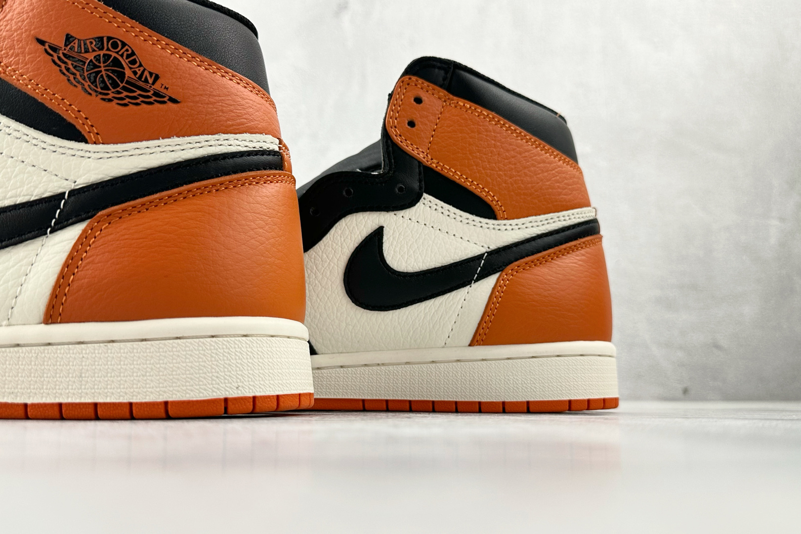 Jordan Air Jordan 1 Shattered Backboard扣碎 2025复刻版 白黑橙 DZ5485-008 Jordan Air Jordan 1 Shattered Backboard扣碎 2025复刻版 白黑橙 DZ5485-008