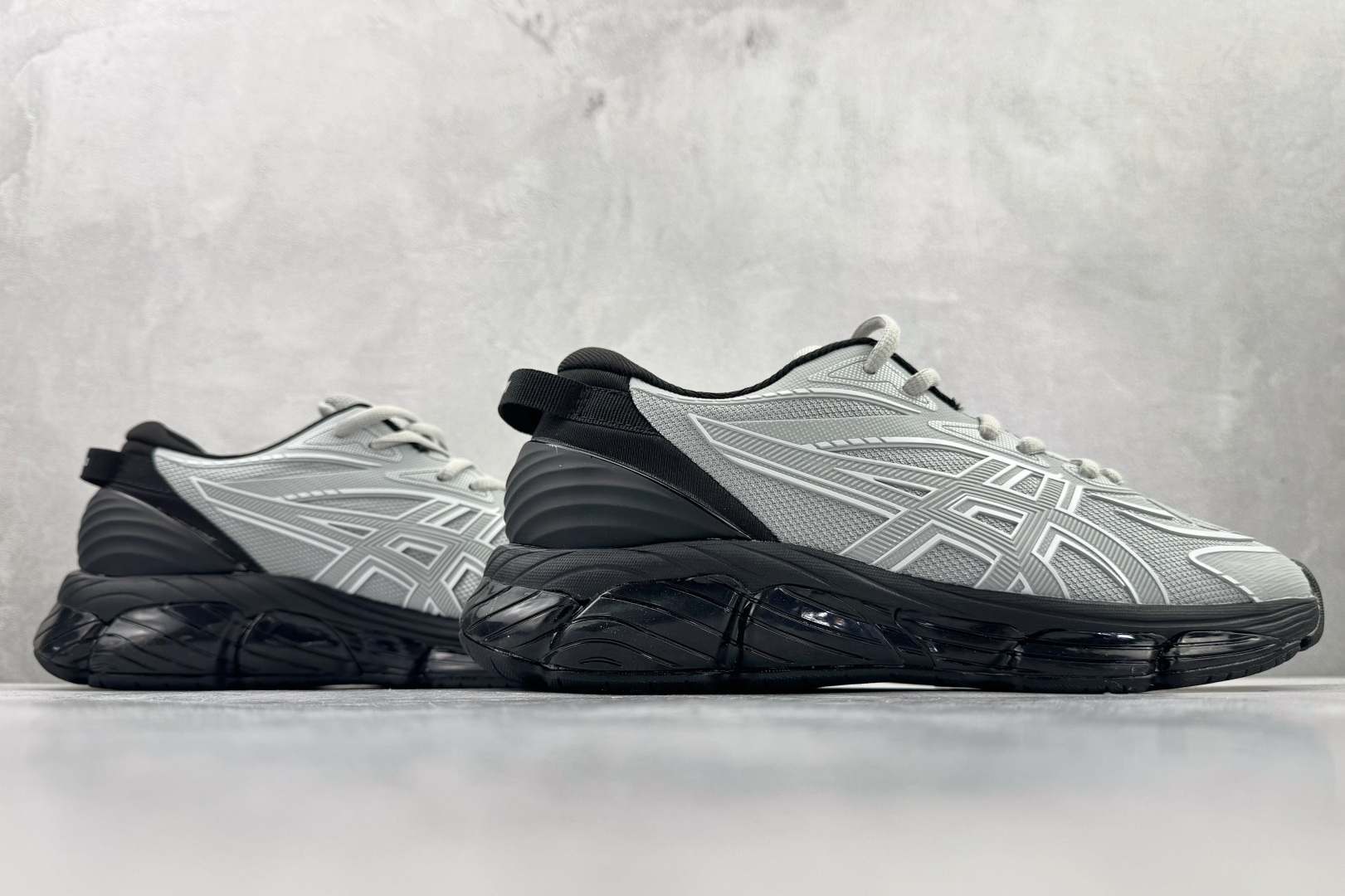 AS 本地💰210
C.P.Company x  Asics Gel-Quantum 360 VIII 银黑

货号：1203A507-020
尺码：36 36.5 37.5 38 38.5 39 40 40.5 41 42 42.5 43 44 44.5 45 
编码: 31