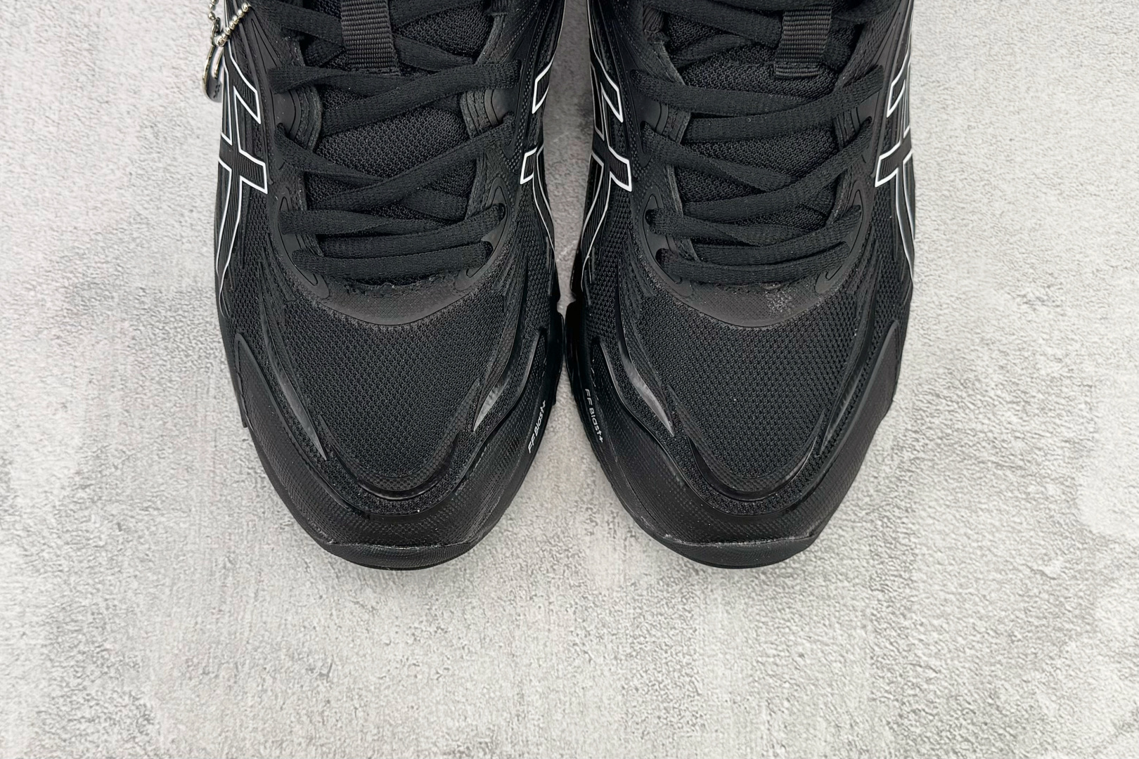 AS 本地💰210
C.P.Company x  Asics Gel-Quantum 360 VIII 黑色

货号：1203A305-001
尺码：36 36.5 37.5 38 38.5 39 40 40.5 41 42 42.5 43 44 44.5 45 
编码: 31