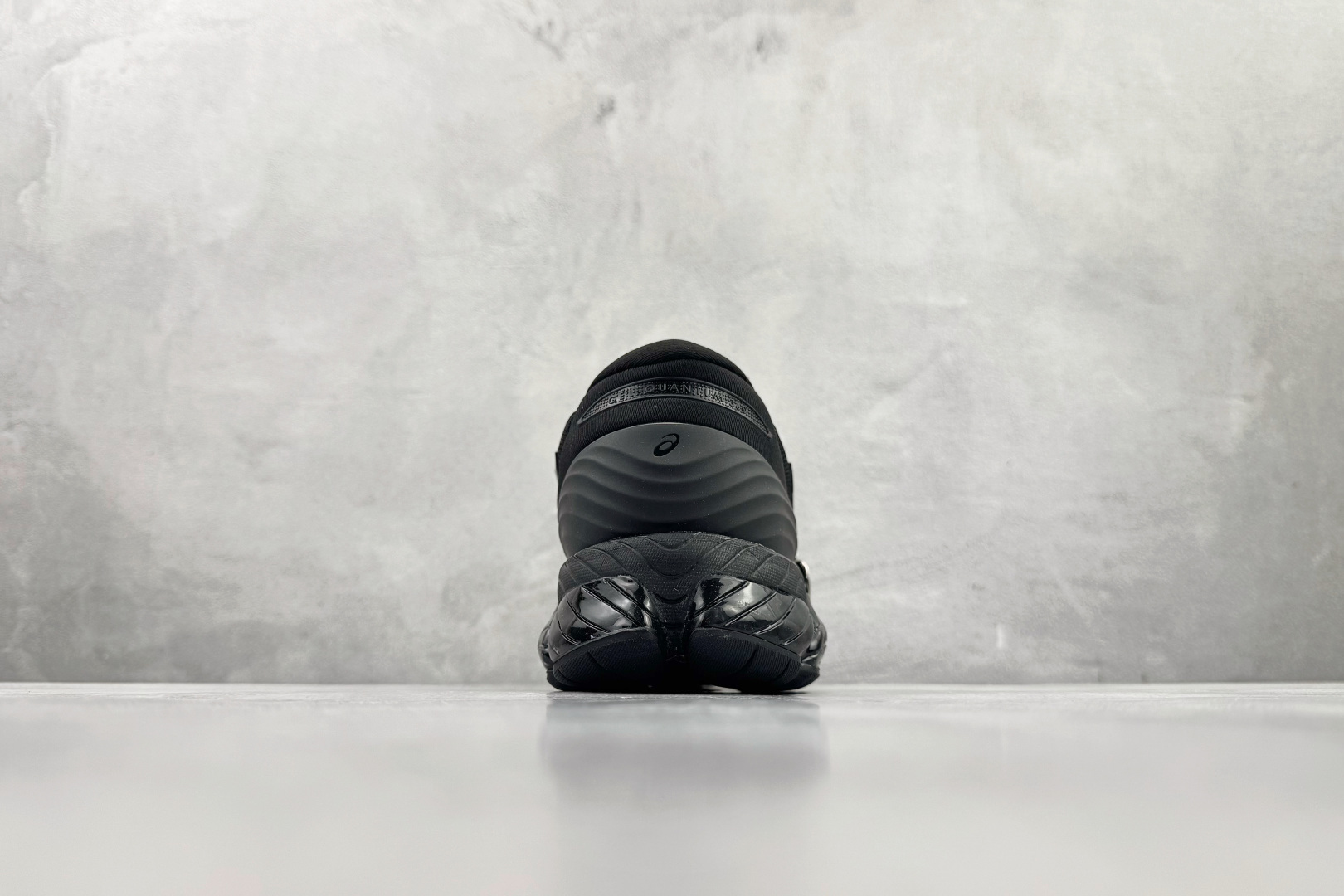 AS 本地💰210
C.P.Company x  Asics Gel-Quantum 360 VIII 黑色

货号：1203A305-001
尺码：36 36.5 37.5 38 38.5 39 40 40.5 41 42 42.5 43 44 44.5 45 
编码: 31