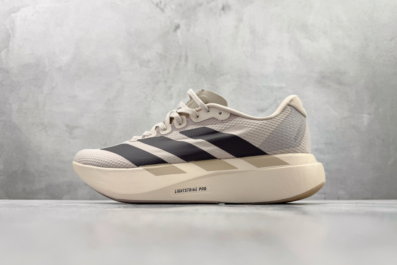 纯原 adidAdizero Evo SL 灰褐 JR2025 纯原 adidAdizero Evo SL 灰褐 JR2025