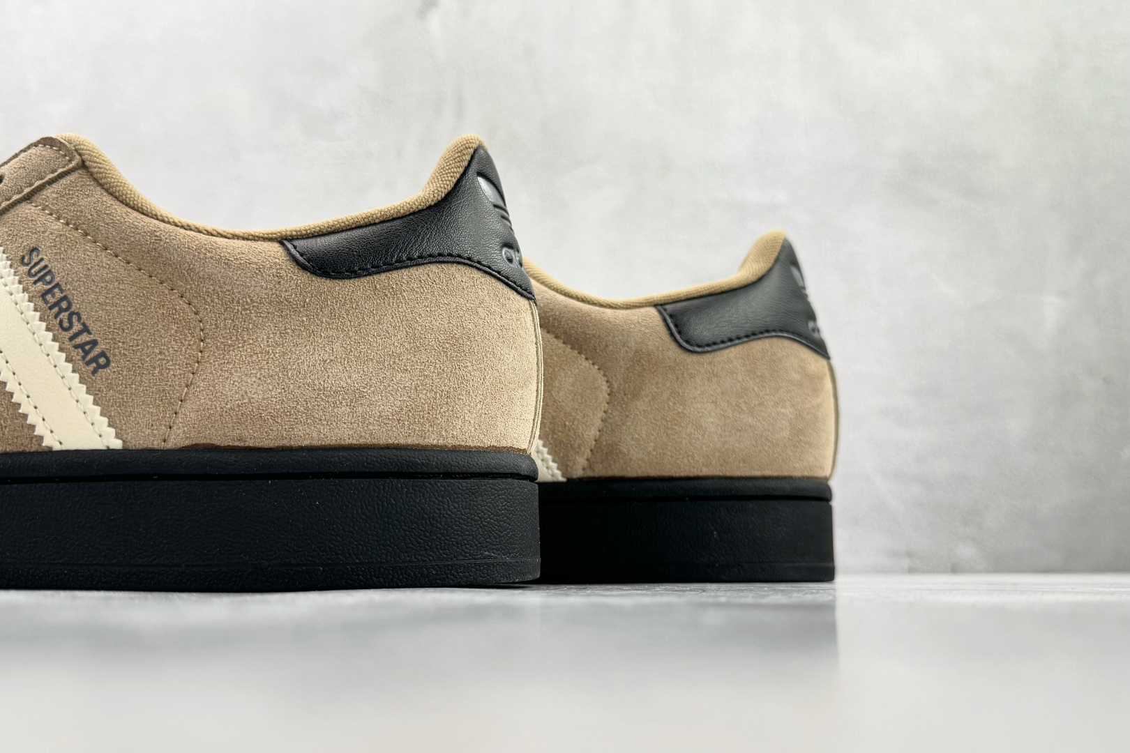 adidoriginals Superstar 2 棕色 JQ3221 adidoriginals Superstar 2 棕色 JQ3221
