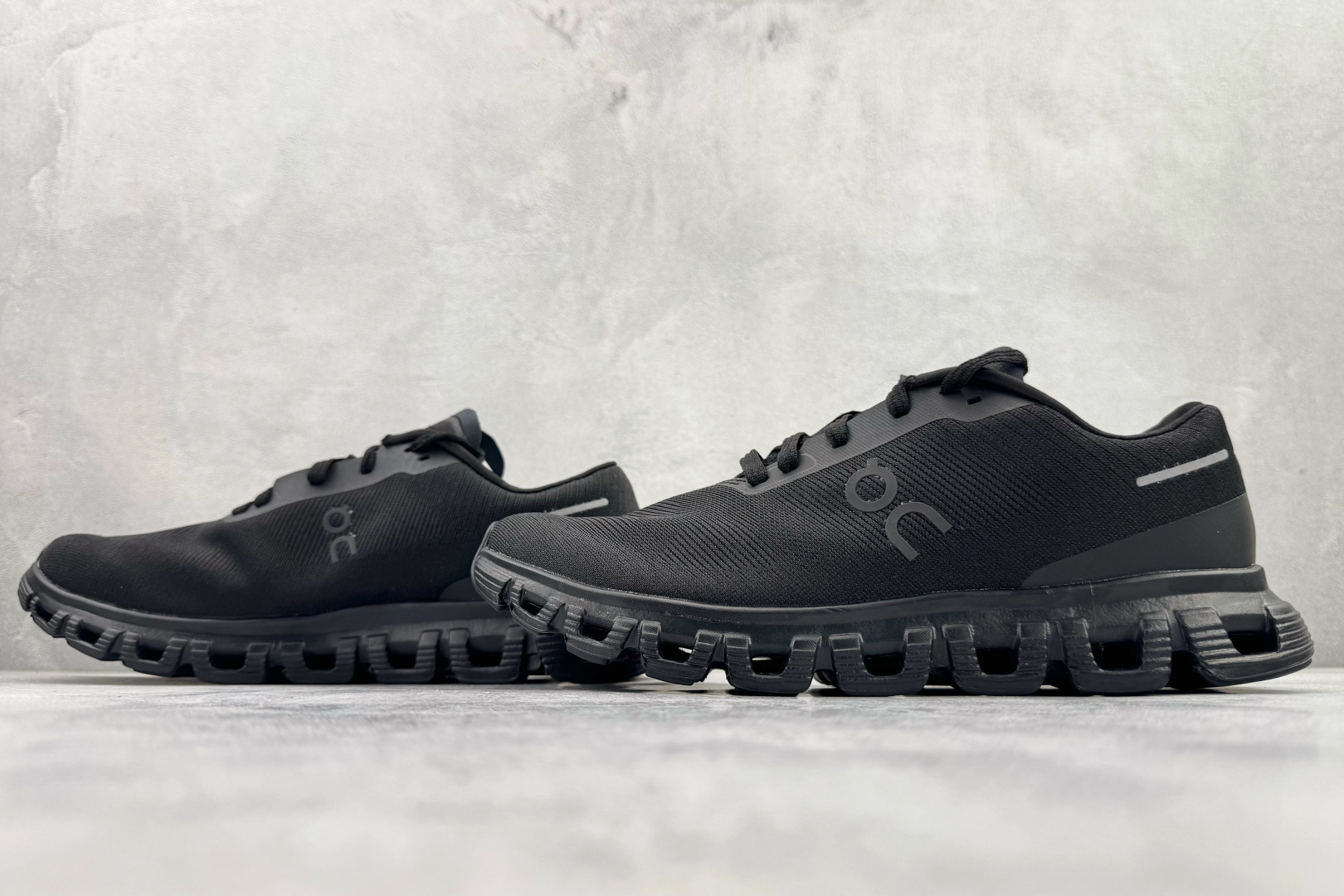 On昂跑 Cloud 6 Push 黑色 3MF10053002