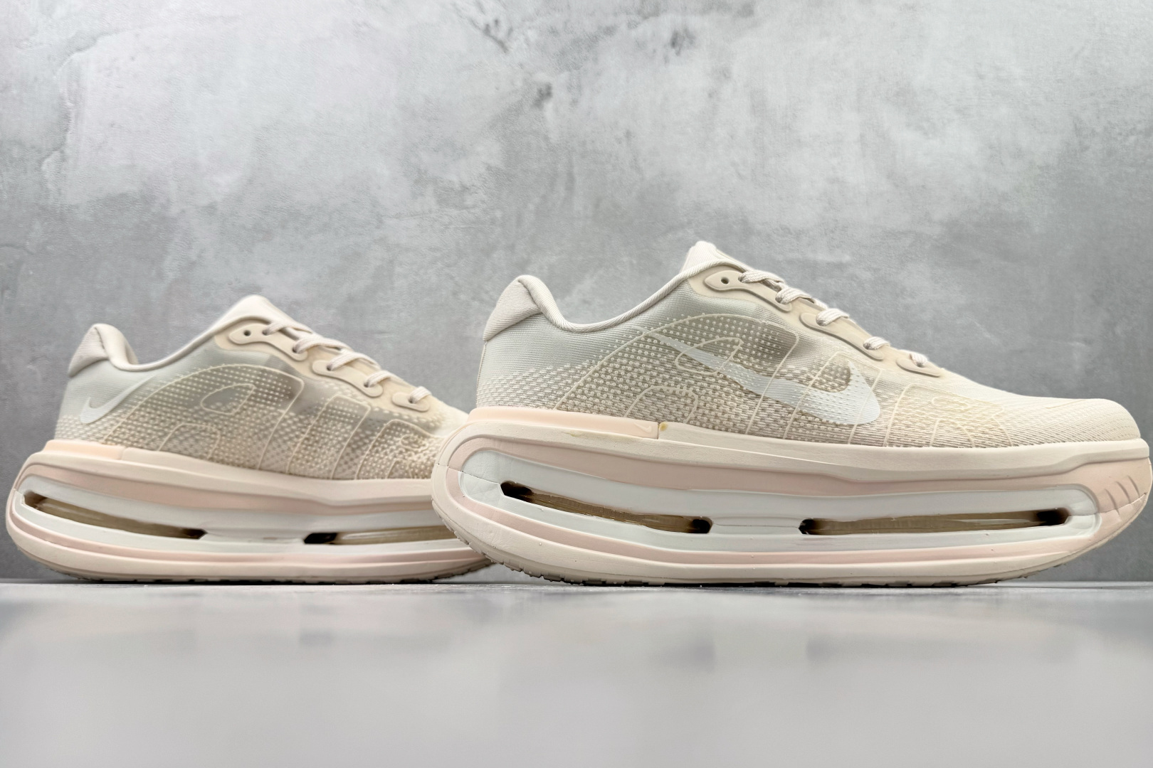 Nike Vomero Vomero Premium 白色 HQ2050-835