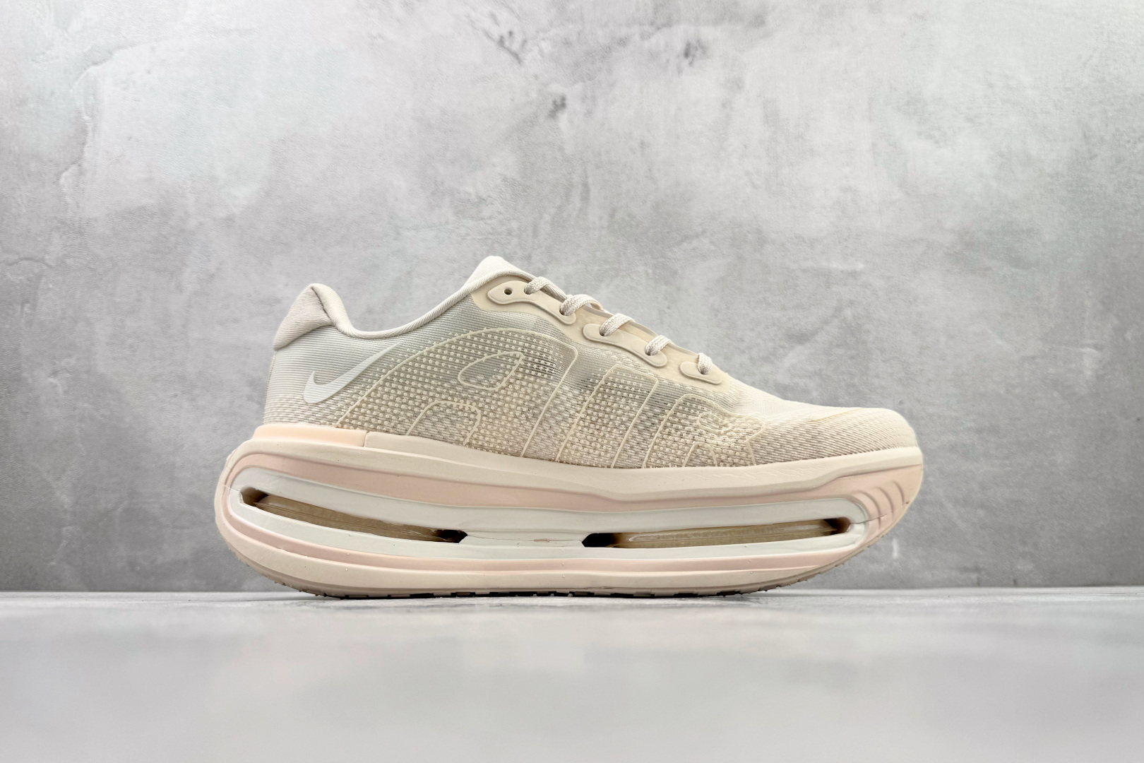 Nike Vomero Vomero Premium 白色 HQ2050-835