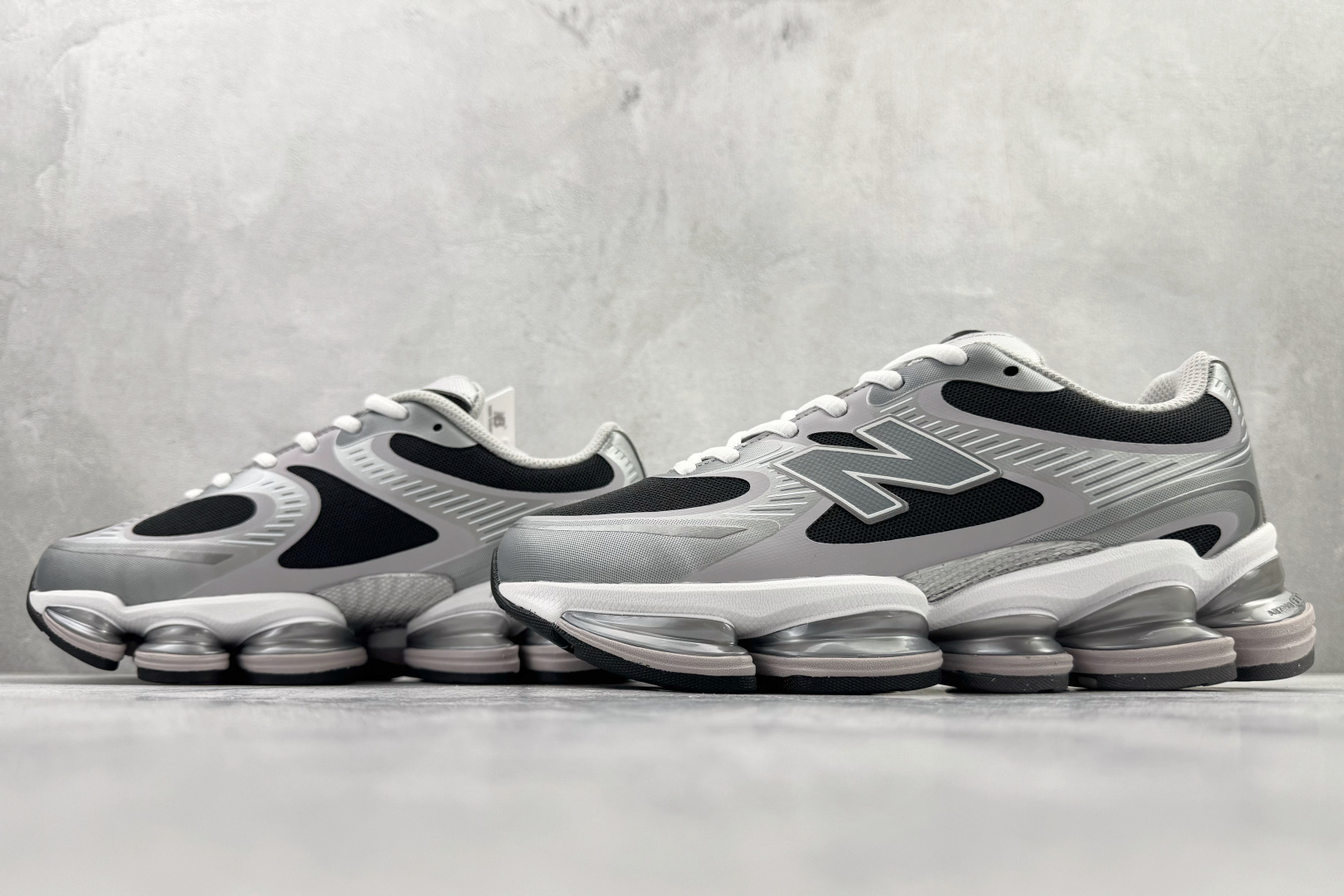 C 版 大厂出品 New Balance ABZORB 2000 灰黑货号：UZ尺码：36 36.5 3