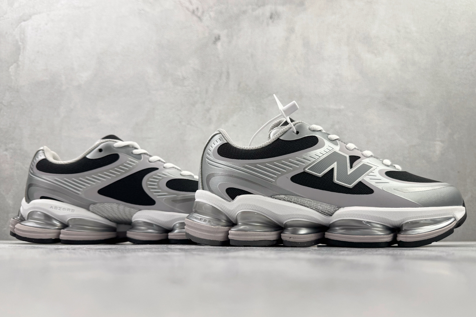 C 版 大厂出品 New Balance ABZORB 2000 灰黑货号：UZ尺码：36 36.5 3
