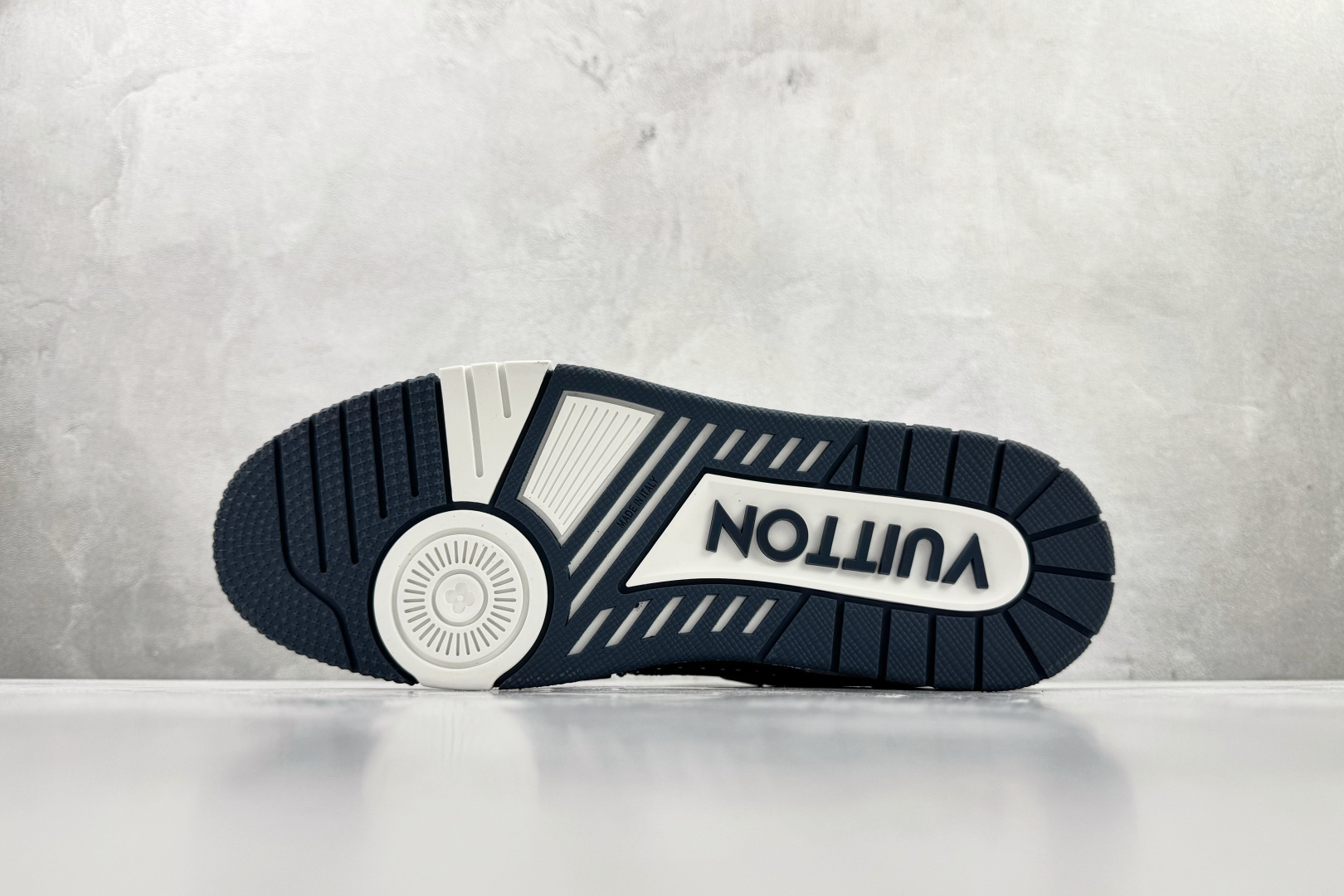 顶级纯原 LOUIS VUITTTrainer 蓝色 1AJ518