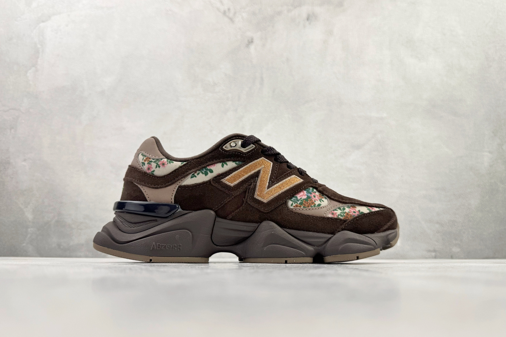 大厂出品 atmos pink x New Balance NB 9060 棕色 U9060ATP-莆田鞋,莆田鞋货源,高仿鞋,高仿鞋货源,安福档口,莆田高仿鞋,莆田鞋批发,高仿鞋批发,莆田高仿运动鞋,高仿运动鞋,莆田运动鞋 大厂出品 atmos pink x New Balance NB 9060 棕色 U9060ATP