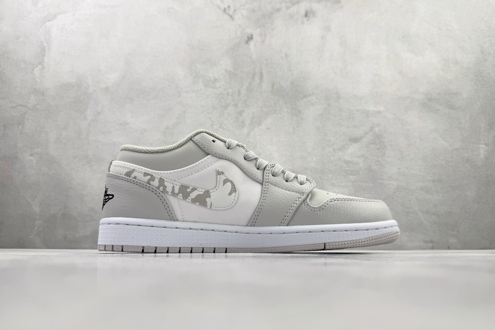 Jordan Air Jordan 1 low ”white camo” 灰白 DC9036-100