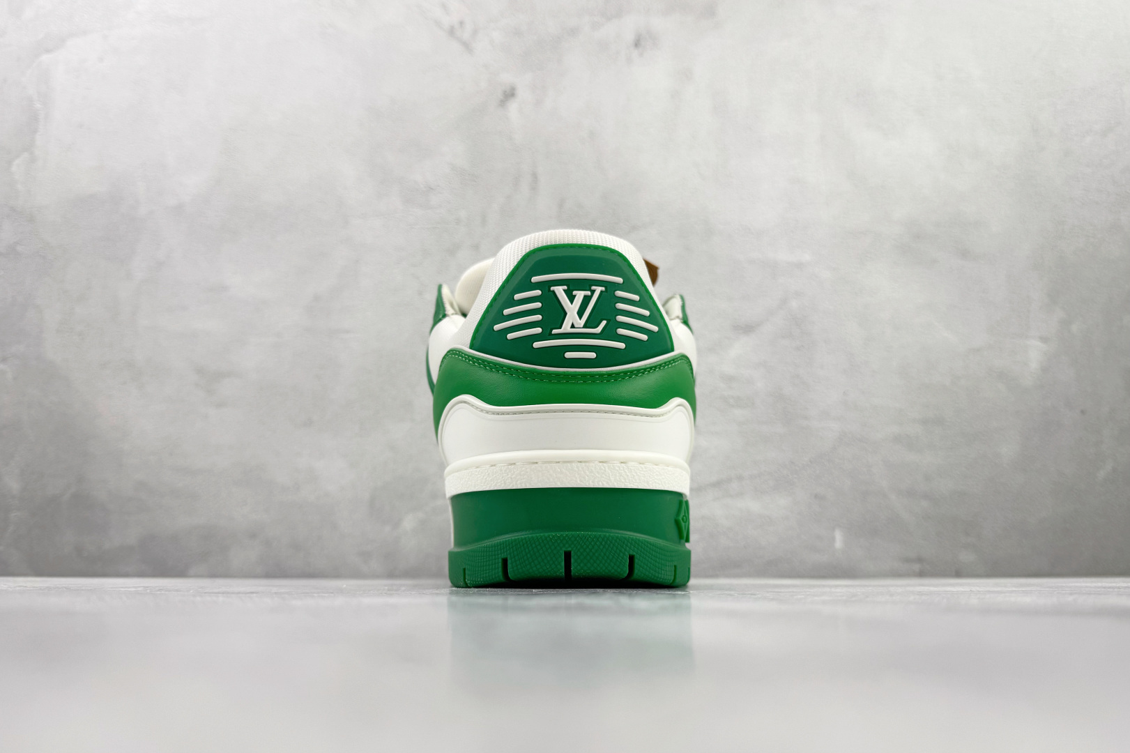 顶级纯原 LOUIS VUITTTrainer Maxi 小胖丁 白绿 1AB8SD