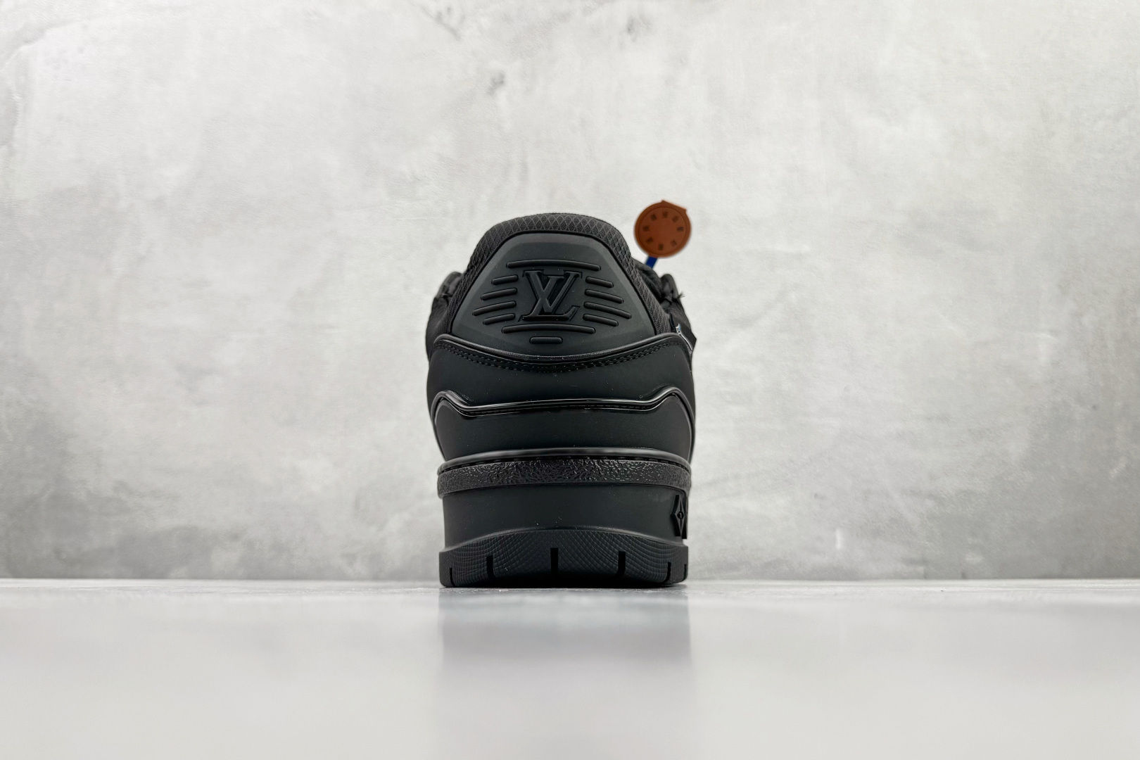 顶级纯原 LOUIS VUITTTrainer Maxi 小胖丁 黑色 1AHCRW