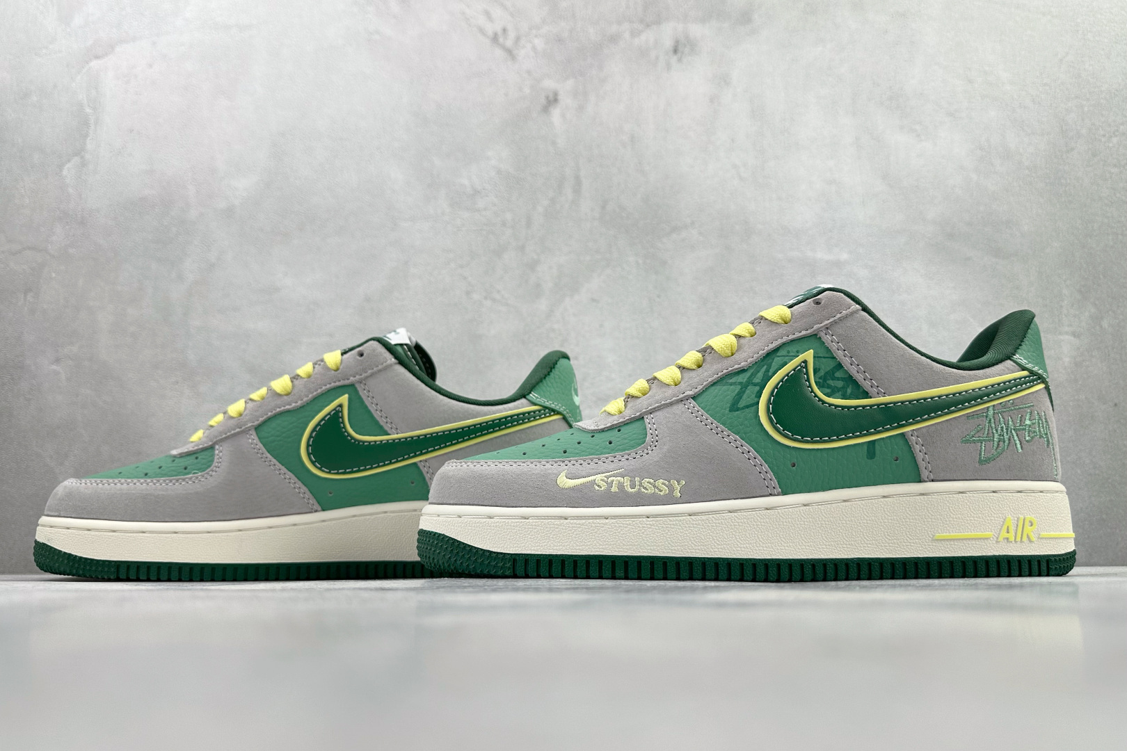 Nike Air Force 1'07 斯图西 灰绿 SS1979-007