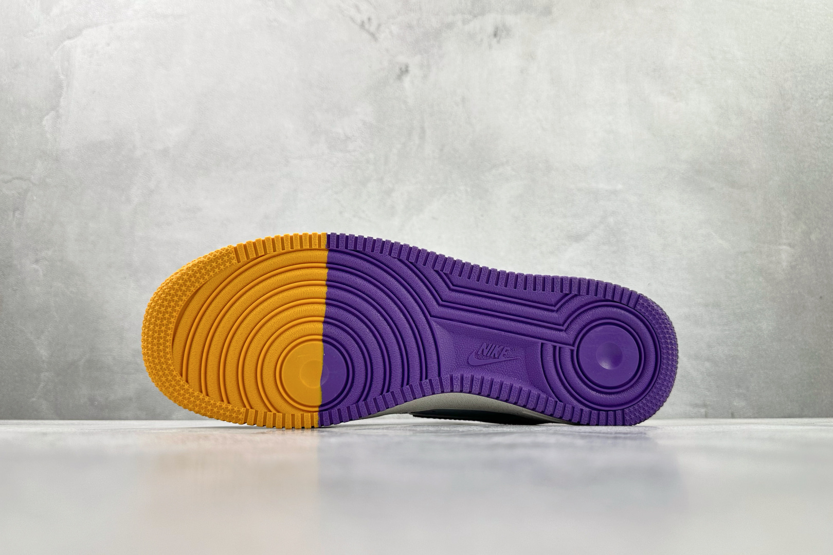 Nike Air Force 1'07 Lakers 灰紫 SS1979-004