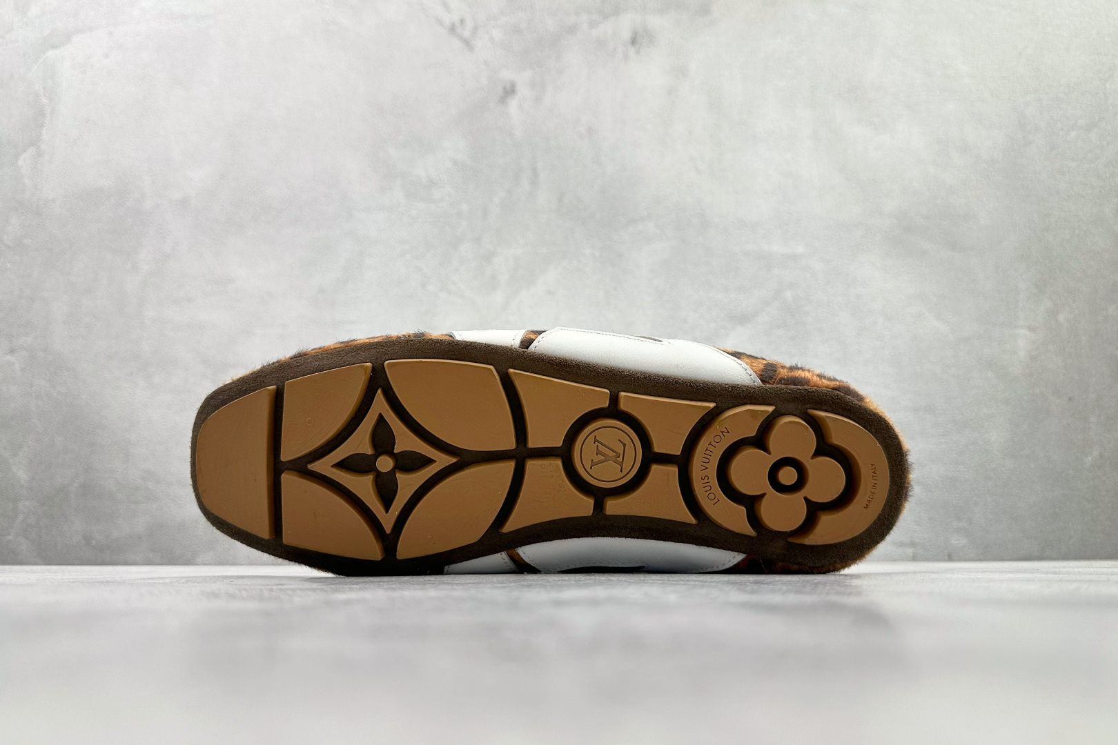 最强性价比 LOUIS VUITTSneakerina 棕色 1AICSP