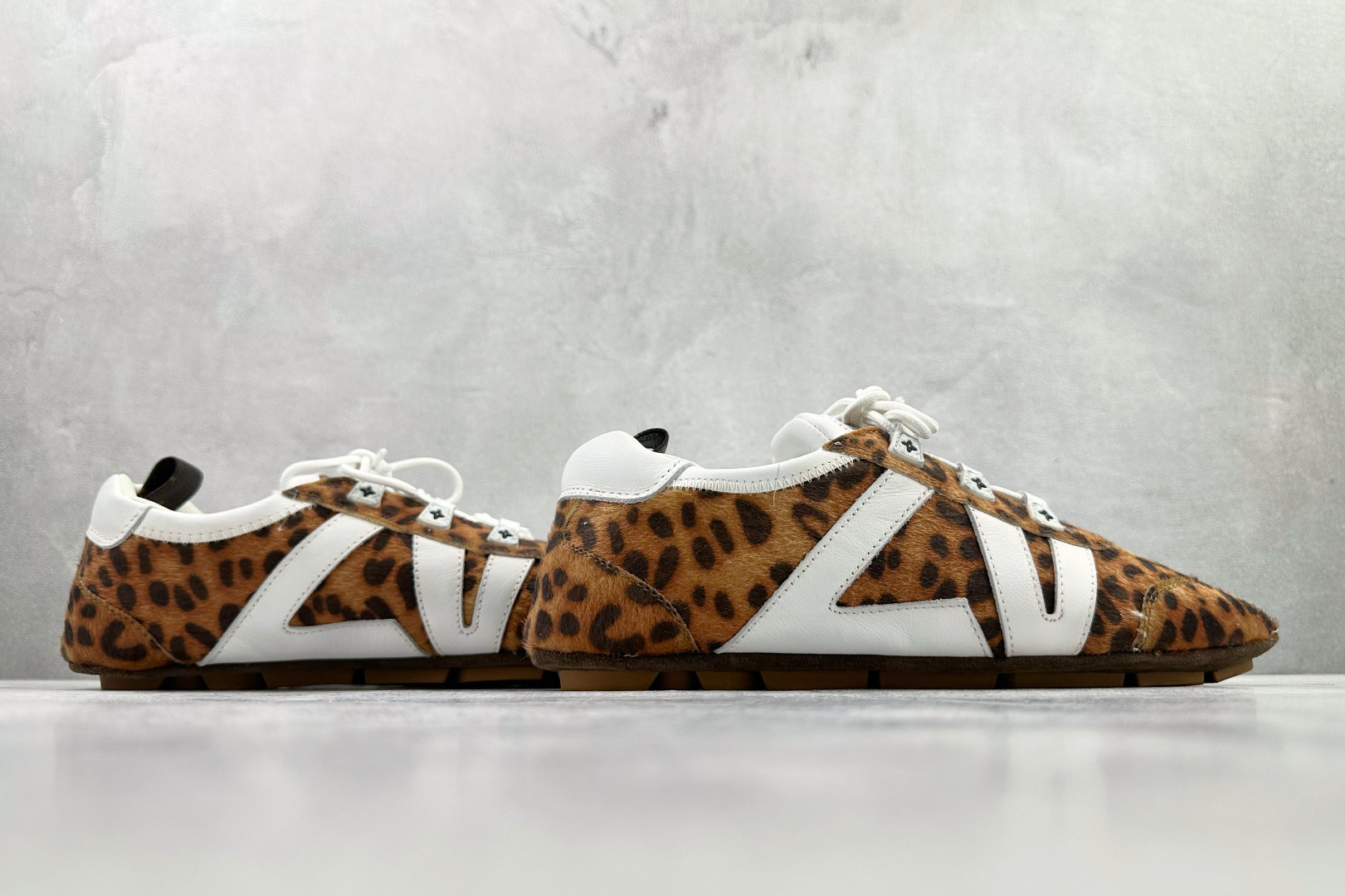 最强性价比 LOUIS VUITTSneakerina 棕色 1AICSP