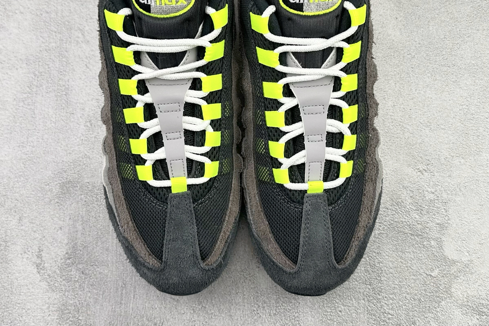 顶级纯原 完美复刻 Nike Air Max 95 Big Bubble OG“Reverse Neon”黑灰 HM4738-001