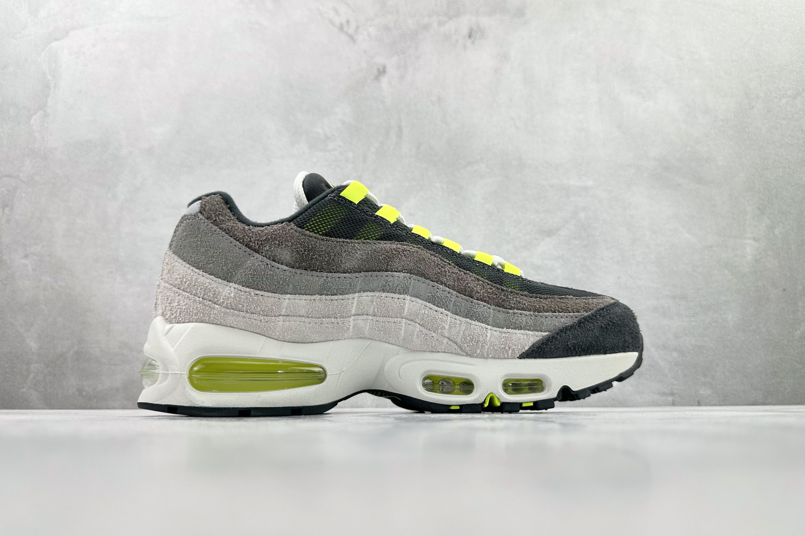 顶级纯原 完美复刻 Nike Air Max 95 Big Bubble OG“Reverse Neon”黑灰 HM4738-001