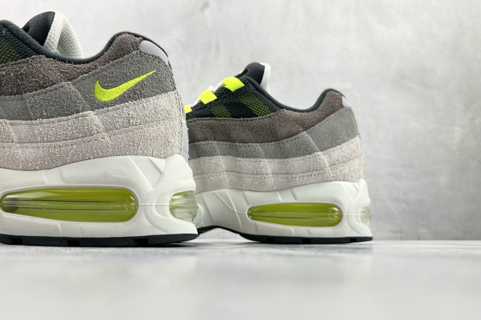 顶级纯原 完美复刻 Nike Air Max 95 Big Bubble OG“Reverse Neon”黑灰 HM4738-001