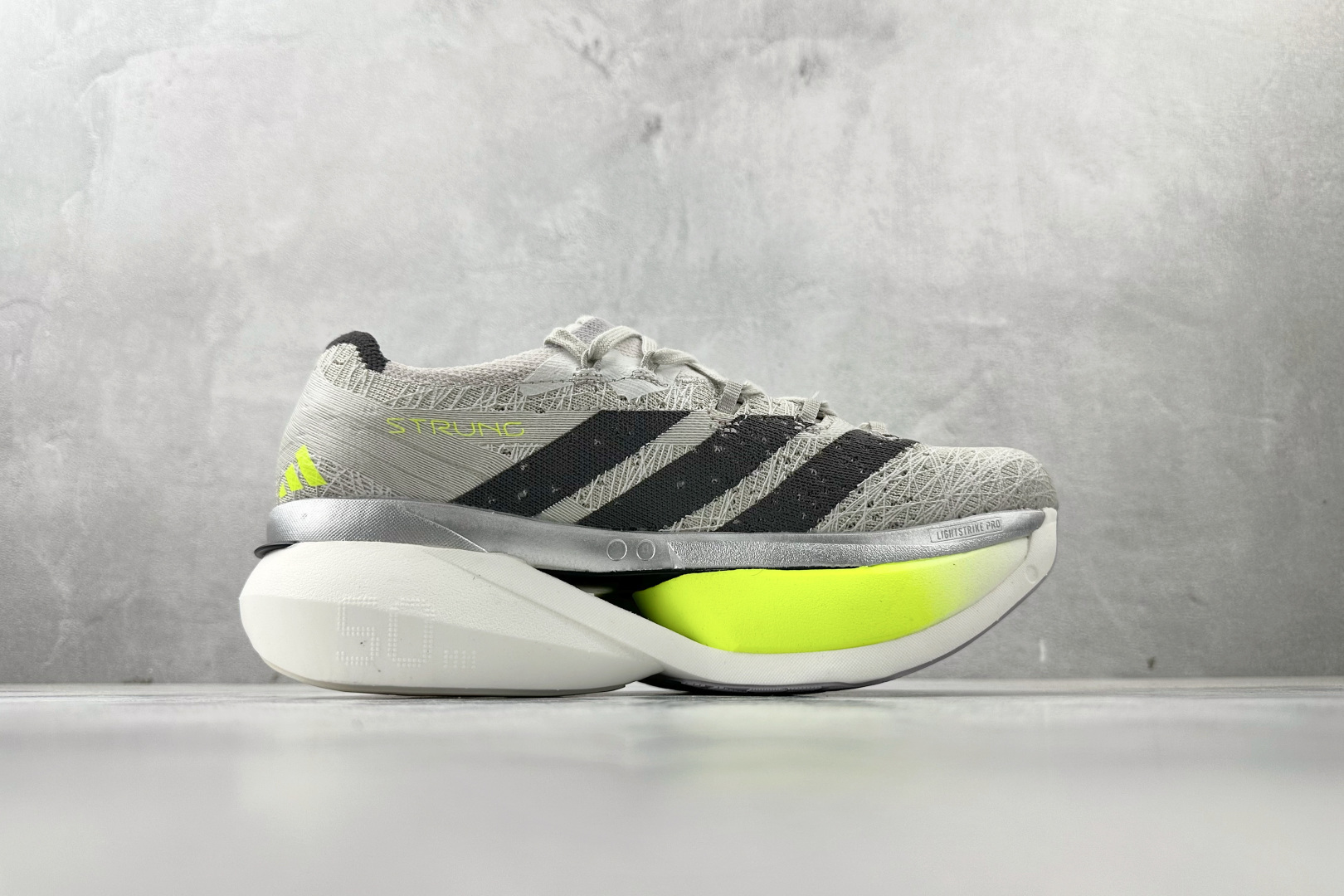 adidAdizero Prime X 3.0 Strung 灰色 JI2982