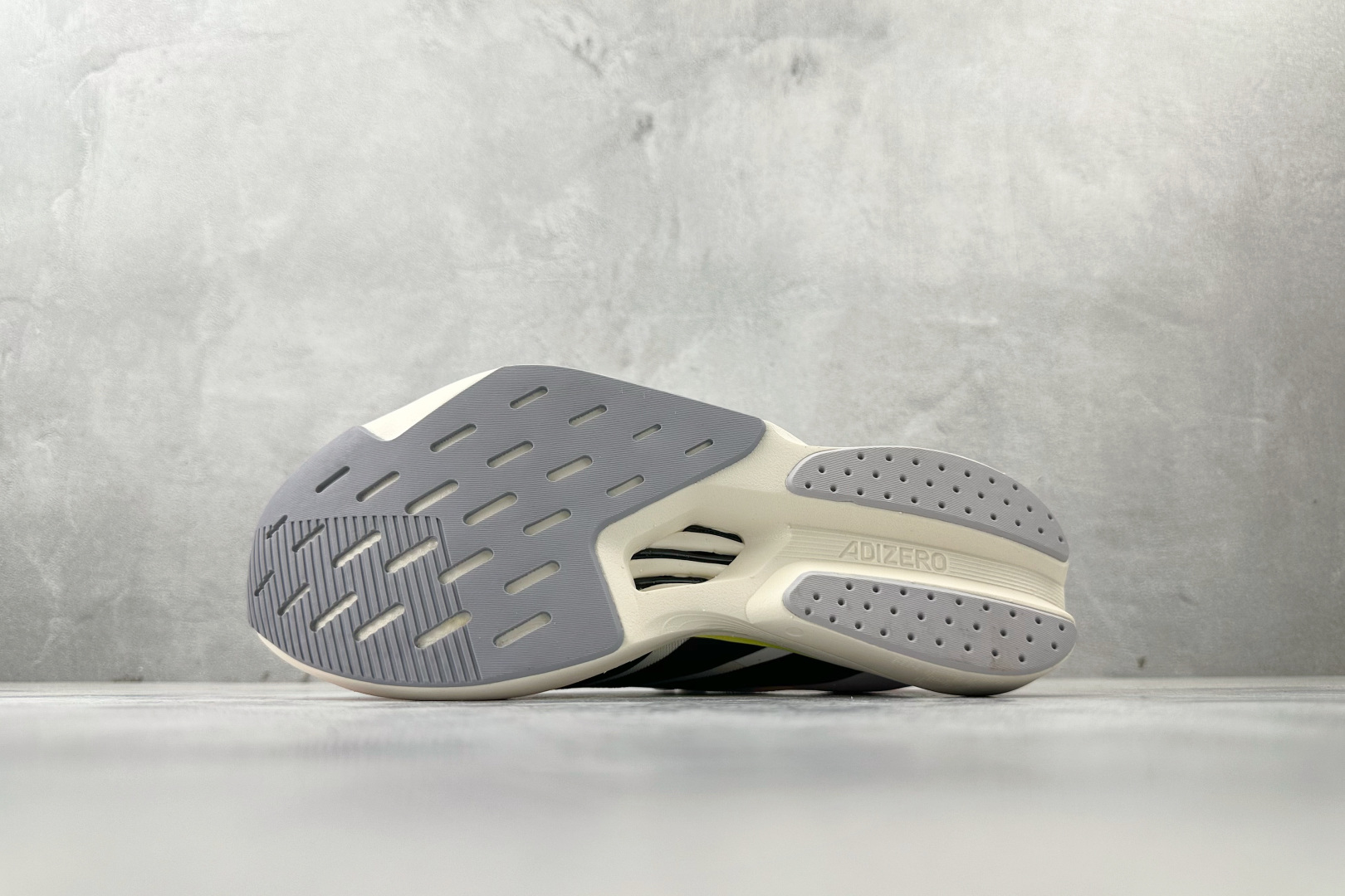 adidADIZERO DRIVE RC 白红 JR9380