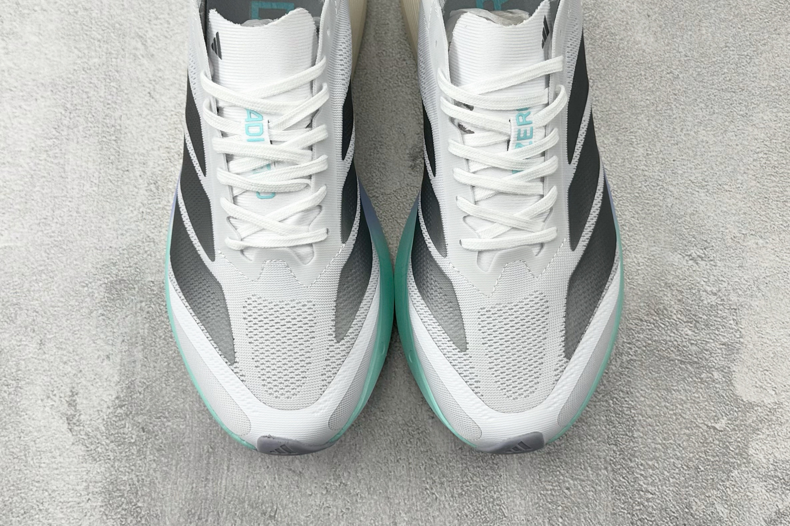 adidADIZERO DRIVE RC 白蓝色 JR7810