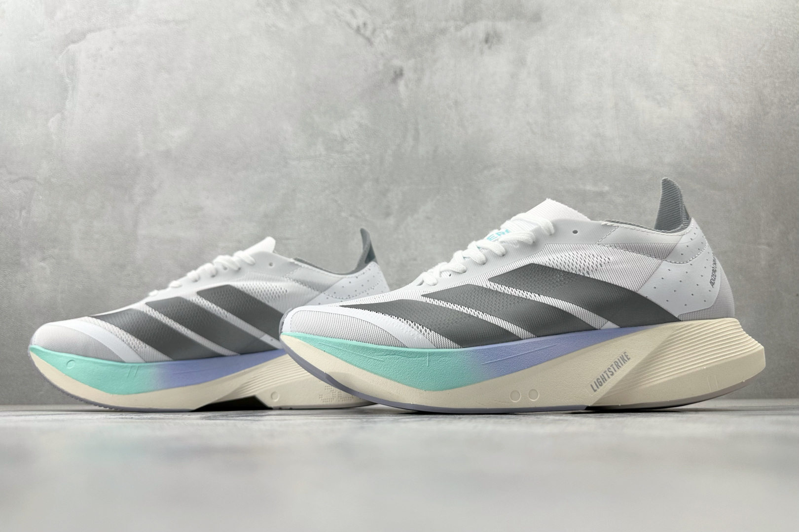 adidADIZERO DRIVE RC 白蓝色 JR7810