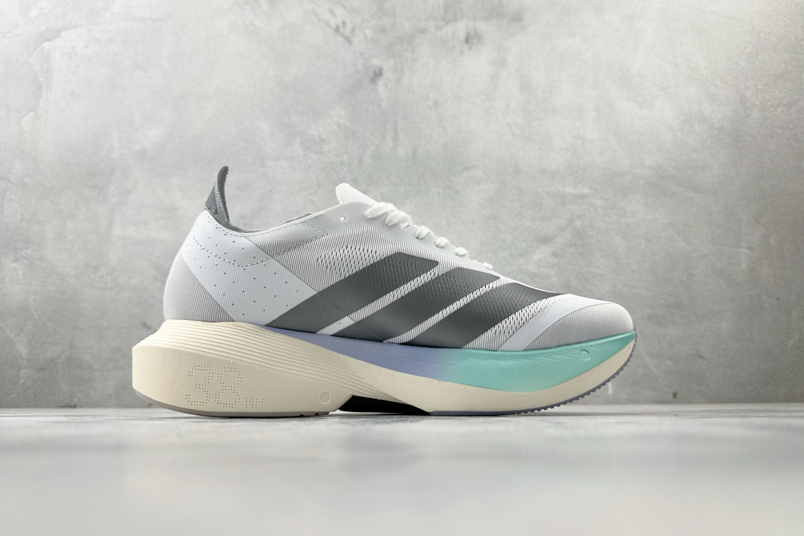 adidADIZERO DRIVE RC 白蓝色 JR7810