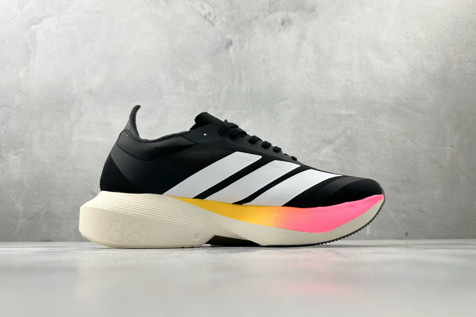 adidADIZERO DRIVE RC 黑粉白 JH5701