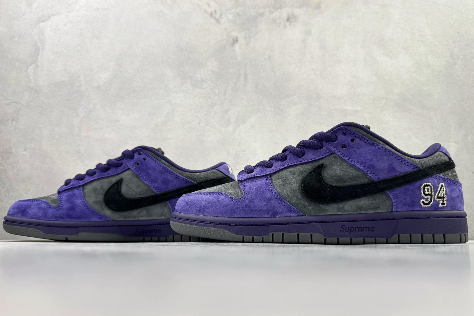 Nike x Supreme Dunk SB Dunk Low 紫色 HQ8487-500