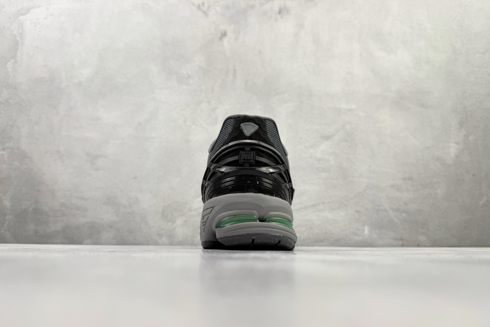 纯原出品 New Balance 1906W 灰色 U1906WA