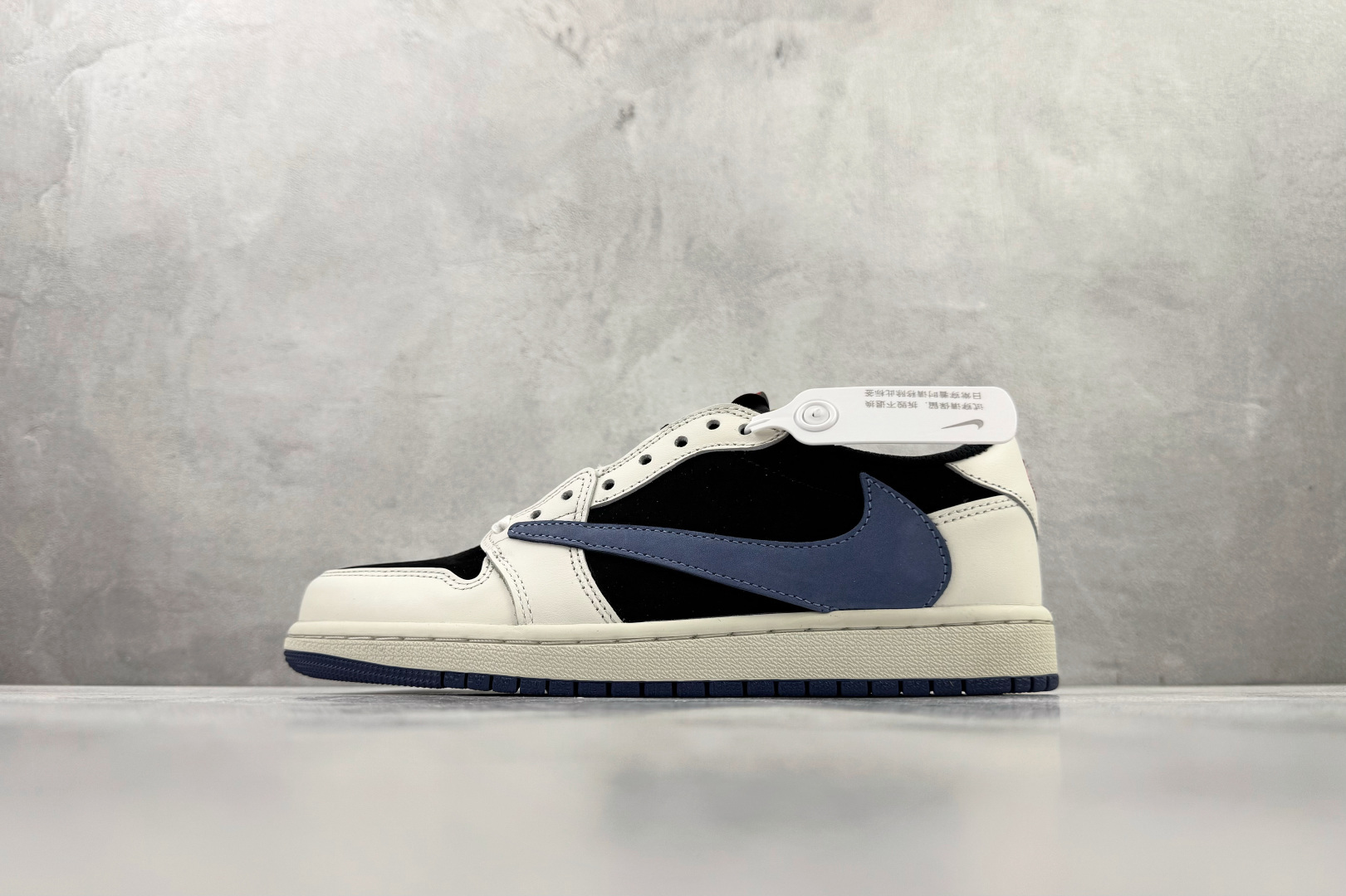 河源 【定制球鞋】Travis Scott x Jordan Air Jordan 1 黑蓝货号：DZ4