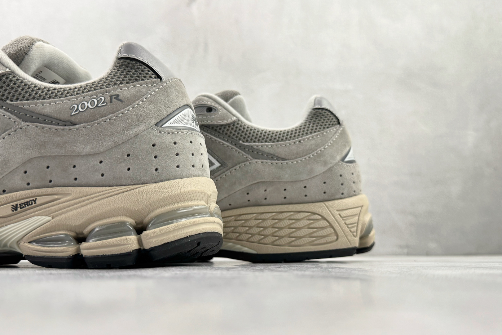 New Balance NB 2002R 元祖灰 ML2002RC