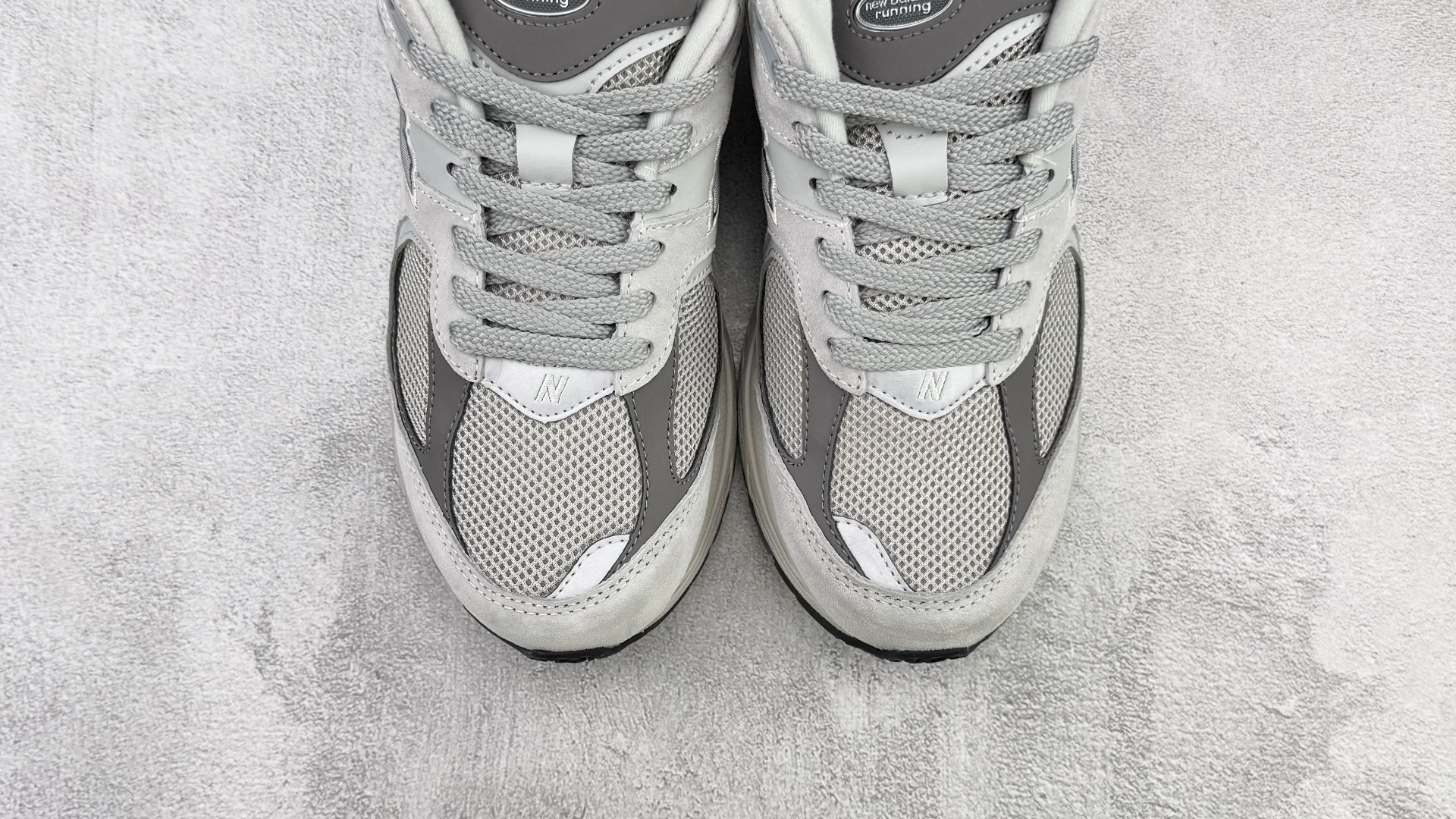 New Balance NB 2002R 云雾灰 ML2002R0