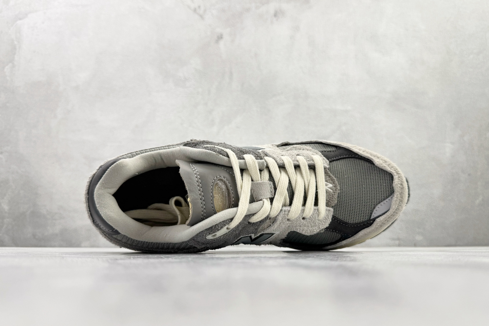 New Balance NB 2002R 云雨灰 M2002RDA