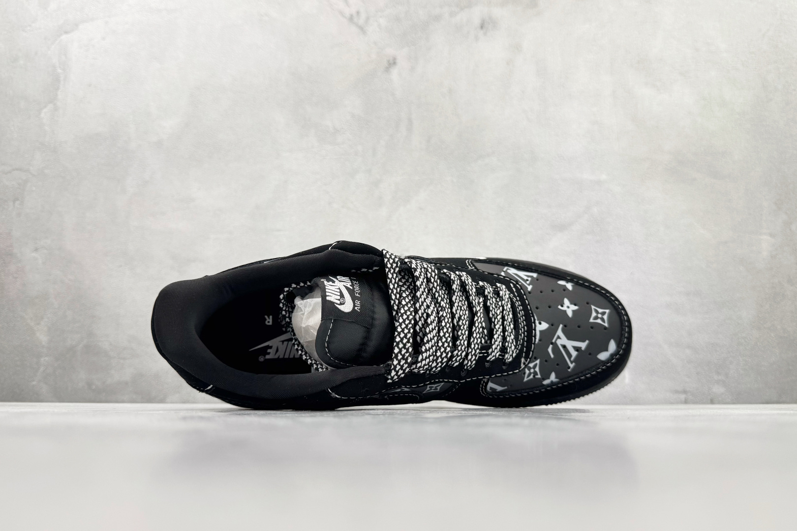 Nike Air Force 1 Low 黑色 XL1979-126