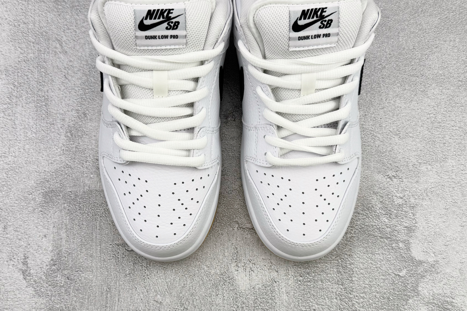 Nike Dunk SB 皮革 pro iso ”white gum” 白黑 CD2563-101
