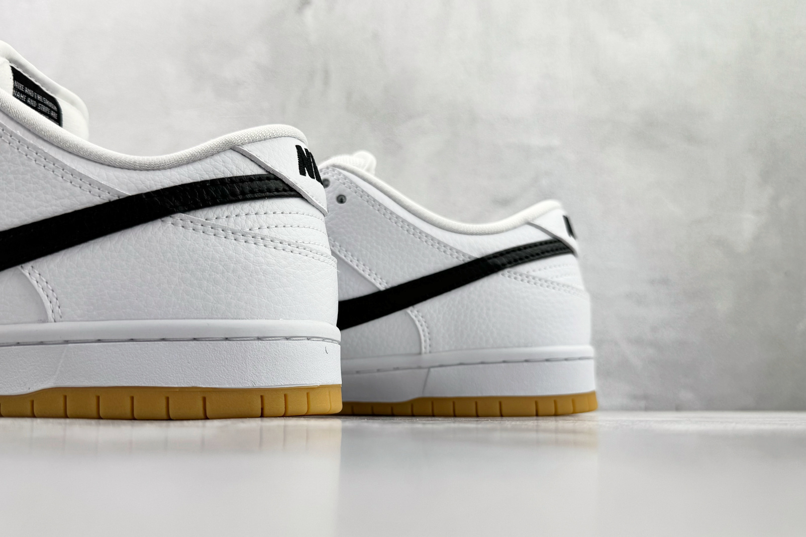 Nike Dunk SB 皮革 pro iso ”white gum” 白黑 CD2563-101