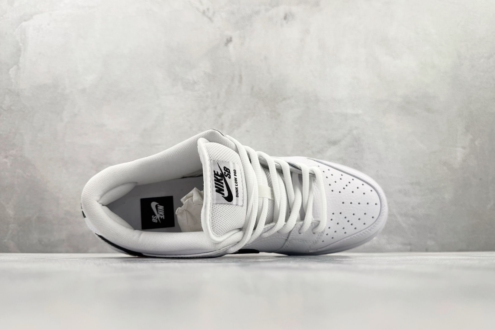 Nike Dunk SB 皮革 pro iso ”white gum” 白黑 CD2563-101