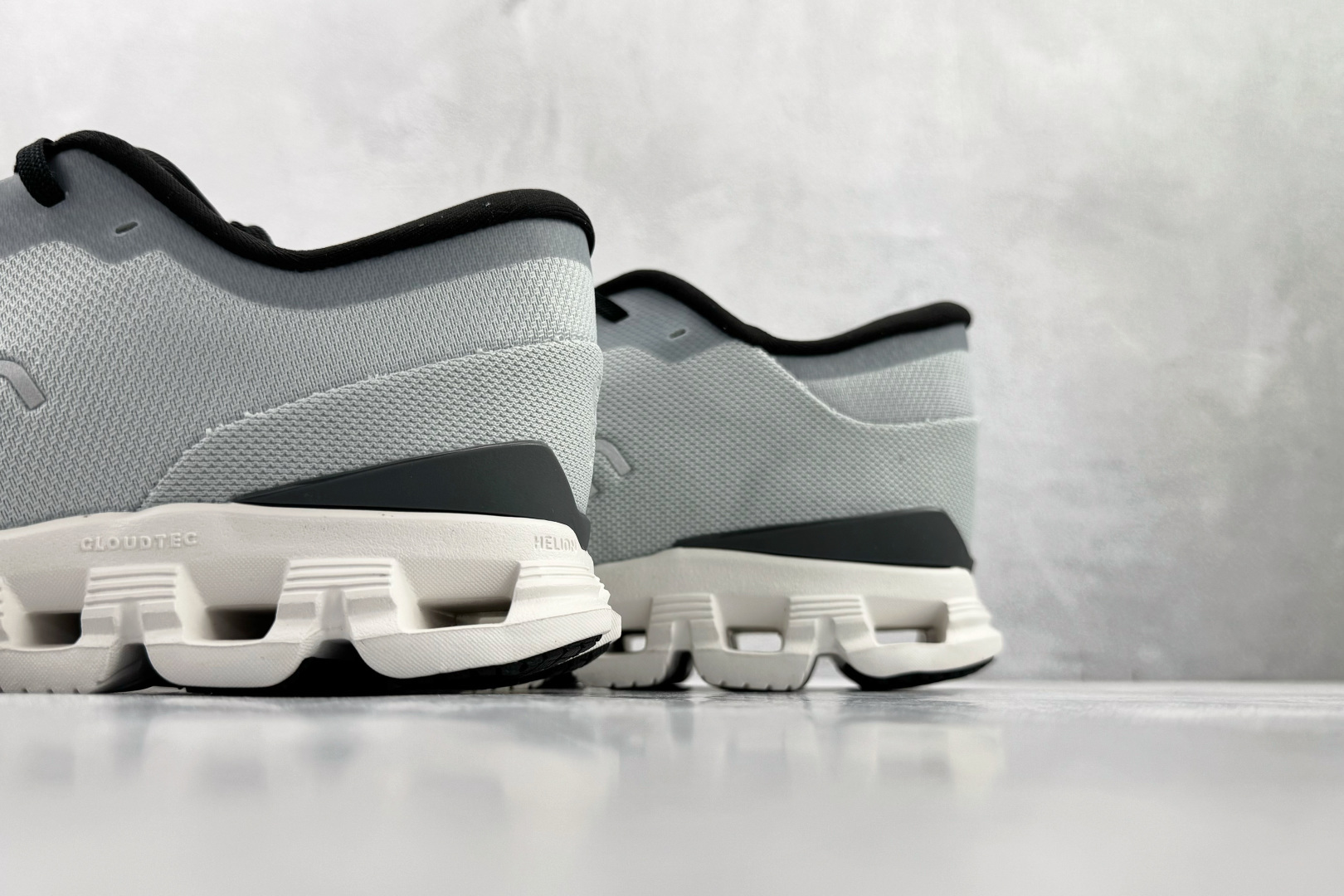 On昂跑 Cloud X4 WMNS 蓝灰 3ME30041147