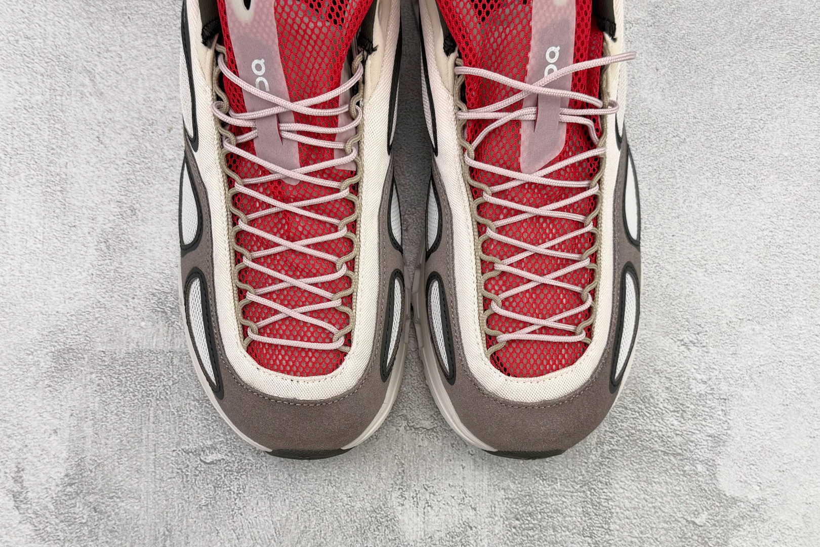 FKA twigs x On昂跑 Cloud X4 灰红色 3MF10910710