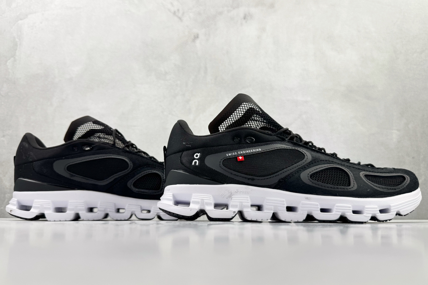 FKA twigs x On昂跑 Cloud X4 黑色 3MF10910556